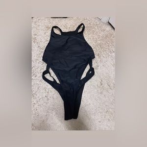 Pretty Little Thing One Piece Swimwear Black